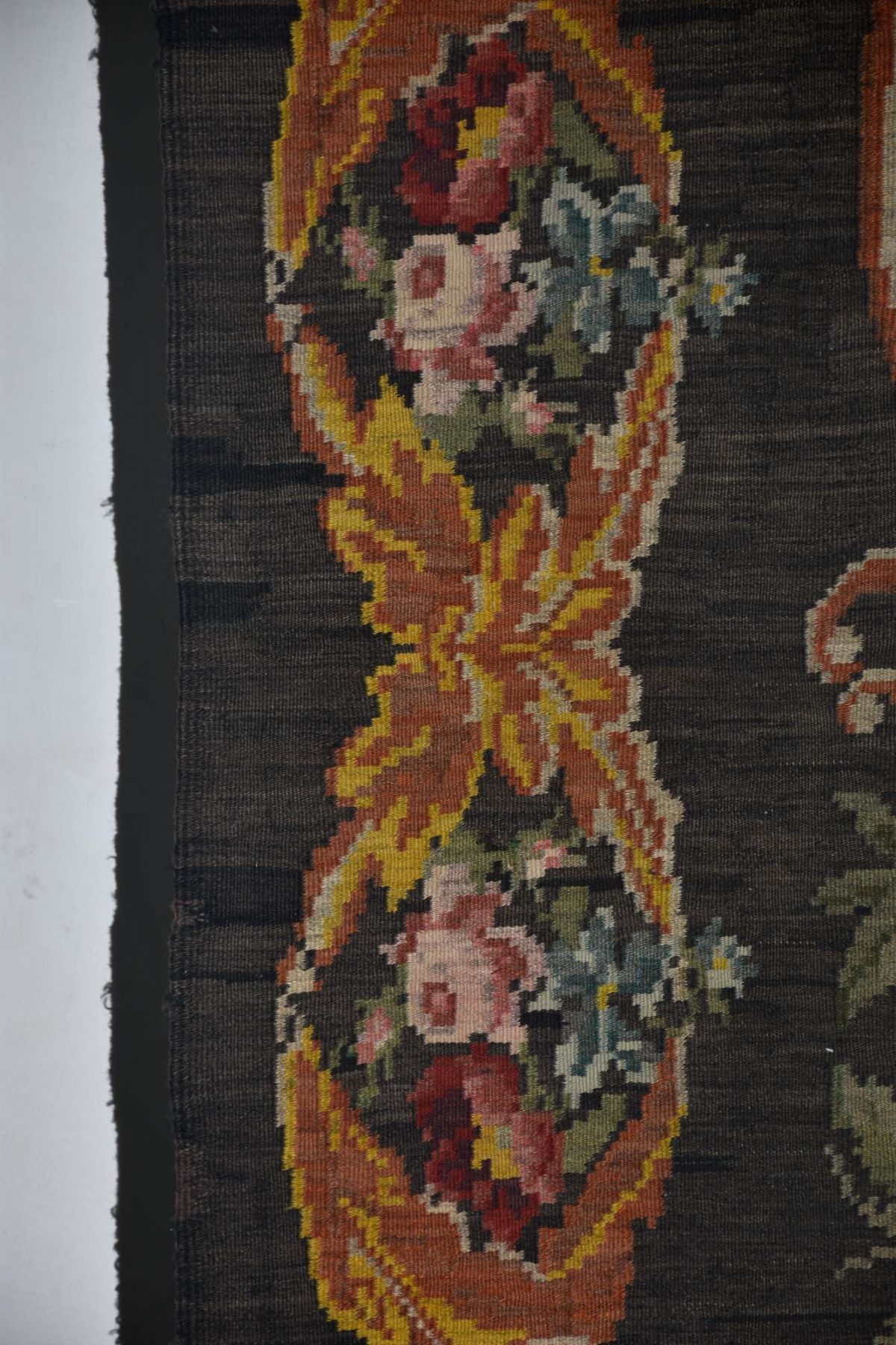 שטיח קאראבח קילים בגווני צבעוני