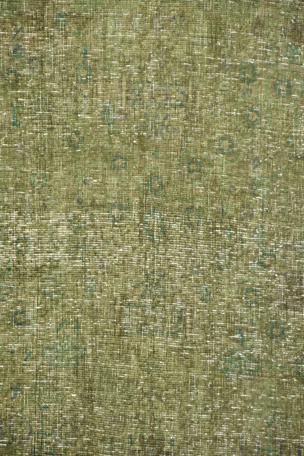 שטיח וינטאג' בגוונים ירוקים